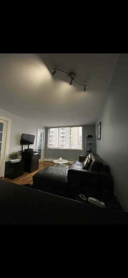 Cozy Vancouver Condo Εξωτερικό φωτογραφία